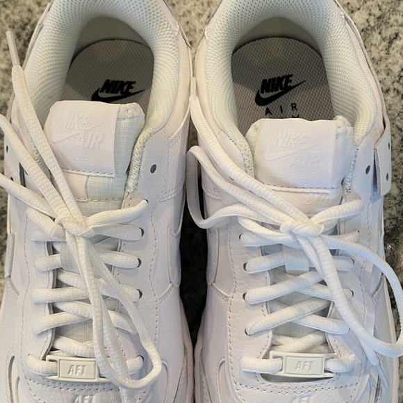 New Nike Air Force 1s Shadows Sneakers - Picture 4 of 11